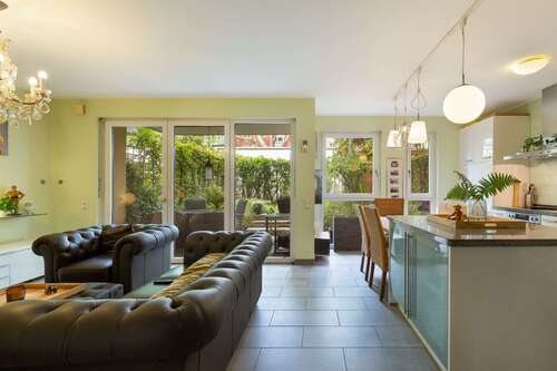 Foto - Wohnung zum Kaufen in Düsseldorf 650.000,00 € 86.8 m²