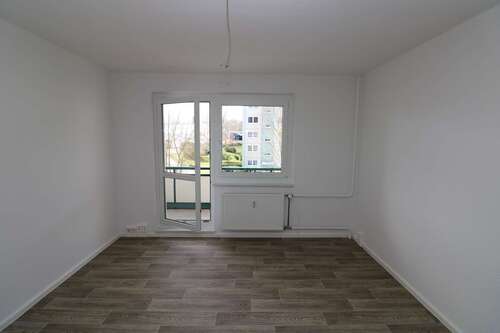 Foto - Wohnung zum Mieten in Freiberg 379,00 € 55.22 m²