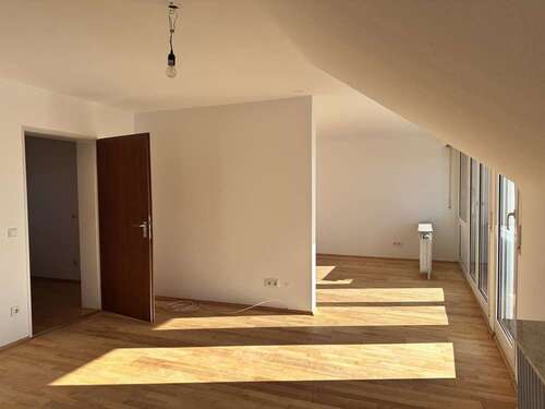 Foto - Wohnung zum Mieten in Friedrichshafen 1.020,00 € 85 m²