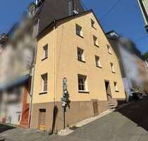 Haus zum Kaufen in Zell (Mosel) 89.000,00 € 91.6 m²