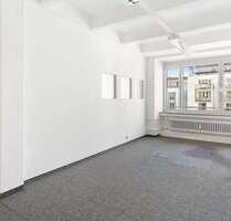 Büro in München 816,00 € 18 m² - 816,00&nbsp;EUR Kaltmiete, ca.&nbsp; 18,00&nbsp;m&sup2; in München (PLZ: 81679)