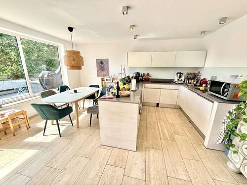 Foto - Wohnung zum Mieten in Düsseldorf 2.170,00 € 124 m²