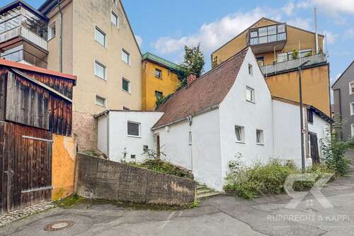 Foto - Haus zum Kaufen in Neustadt an der Waldnaab 55.000,00 € 70 m²