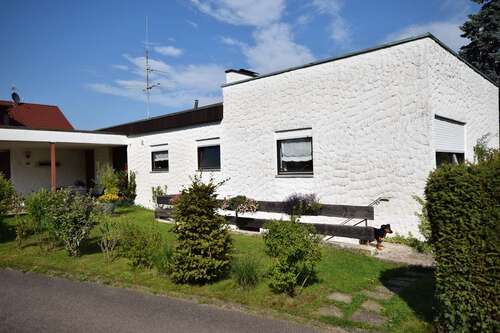 Foto - Haus zum Kaufen in Aichtal 695.000,00 € 211 m²