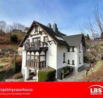 Haus zum Kaufen in Aue-Bad Schlema 185.000,00 € 198 m²