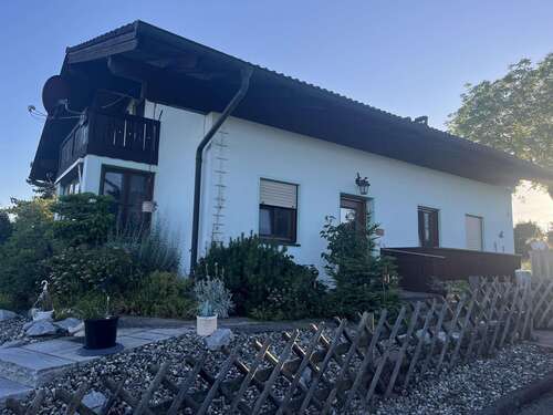 Foto - Haus zum Kaufen in Schnaitsee 525.000,00 € 135 m²
