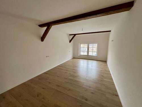 Foto - Wohnung zum Mieten in Schkeuditz OT Glesien 1.302,00 € 124 m²