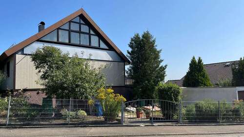 Foto - Haus zum Kaufen in Dunningen 399.000,00 € 205 m²