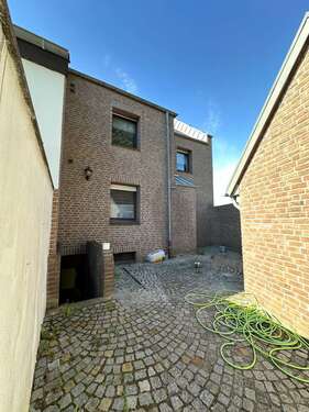 Foto - Haus zum Kaufen in Mönchengladbach 299.000,00 € 145 m²