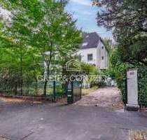 Haus zum Kaufen in Köln 2.350.000,00 € 303 m²