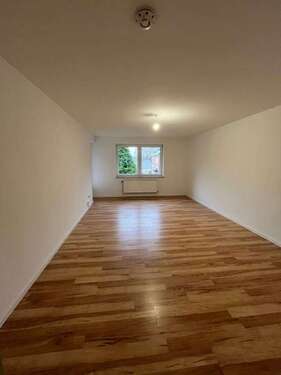 Foto - Wohnung zum Mieten in Büdelsdorf 555,00 € 71.27 m²