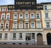 Haus zum Kaufen in Gera 275.000,00 € 268 m²