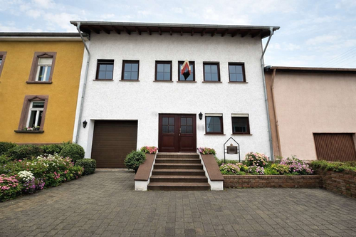 Foto - Haus zum Kaufen in Rehlingen-Siersburg 299.000,00 € 141.88 m²