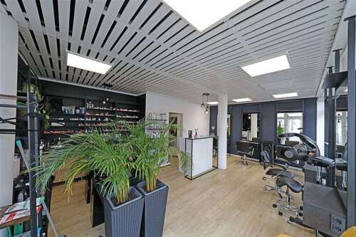 Foto - Einzelhandel in Düsseldorf 1.100,00 € 32 m²