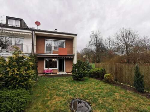 Foto - Haus zum Kaufen in München 350.000,00 € 82 m²