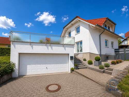 Foto - Haus zum Kaufen in Püttlingen 570.000,00 € 205 m²