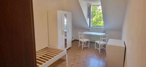 Foto - Wohnung zum Mieten in Karlsruhe 500,00 € 14 m²