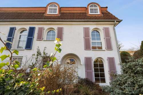 Foto - Haus zum Kaufen in Neuwied 449.000,00 € 156 m²