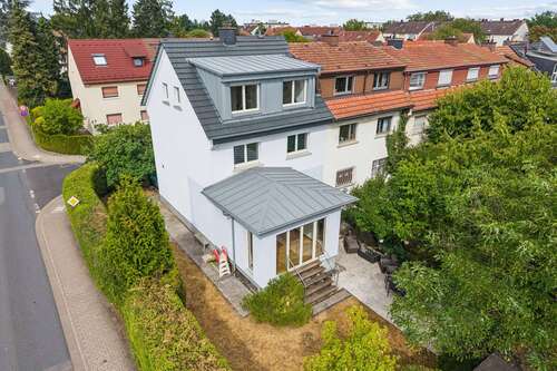 Foto - Haus zum Kaufen in Oberursel (Taunus) 998.000,00 € 166 m²