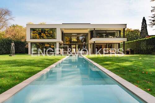 Foto - Haus zum Kaufen in Köln - Rodenkirchen 7.200.000,00 € 700 m²