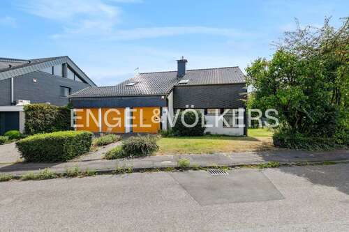 Foto - Haus zum Kaufen in Odenthal 665.000,00 € 166 m²