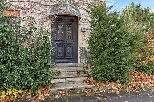 Foto - Haus zum Kaufen in Bonn - Röttgen 495.000,00 € 149 m²