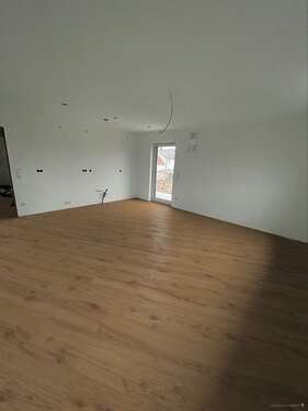 Foto - Wohnung zum Mieten in Pfeffenhausen 864,00 € 72 m²