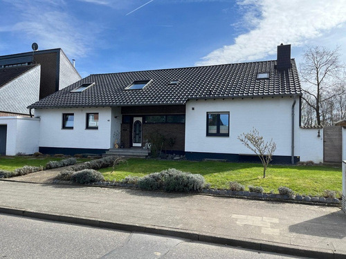 Foto - Haus zum Mieten in Aachen 2.500,00 € 230 m²