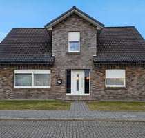 Haus zum Kaufen in Papenburg 299.000,00 € 211 m²