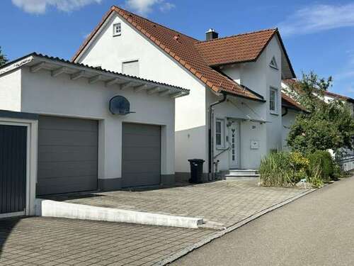 Foto - Haus zum Kaufen in Oberstotzingen 639.000,00 € 141 m²