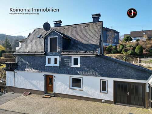 Foto - Haus zum Kaufen in Siegen 285.000,00 € 111 m²