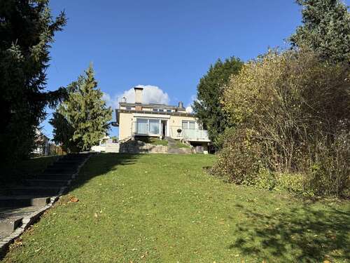 Foto - Haus zum Kaufen in Nidderau-Windecken 699.000,00 € 211 m²