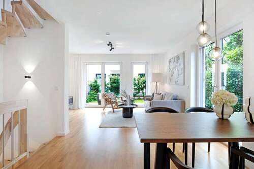 Foto - Haus zum Kaufen in München 970.000,00 € 119.84 m²