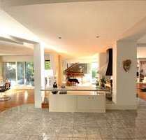 Haus zum Kaufen in Esslingen 740.000,00 € 254.4 m²