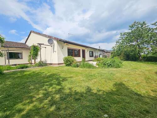 Foto - Haus zum Kaufen in Flammersfeld 308.000,00 € 130 m²