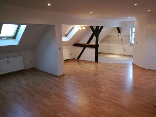 Foto - Wohnung zum Mieten in Steinbach-Hallenberg 355,00 € 67 m²