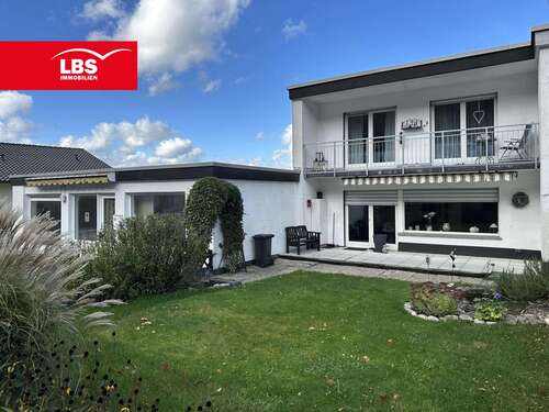 Foto - Haus zum Kaufen in Detmold 275.000,00 € 184 m²