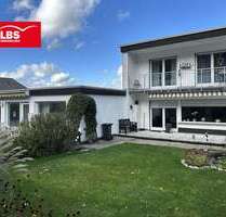 Haus zum Kaufen in Detmold 275.000,00 € 184 m²