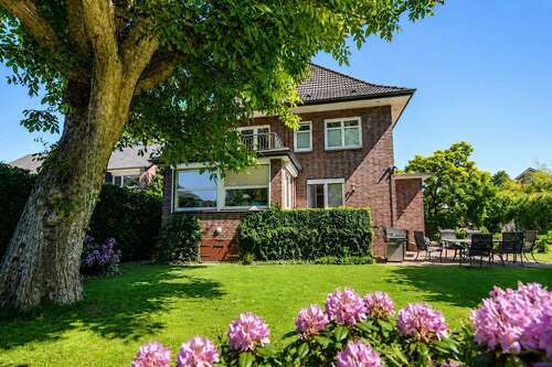 Foto - Haus zum Kaufen in Norderstedt 1.320.000,00 € 275 m²