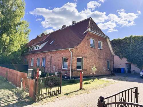 Foto - Haus zum Kaufen in Ribnitz-Damgarten OT Freudenberg 280.000,00 € 160 m²