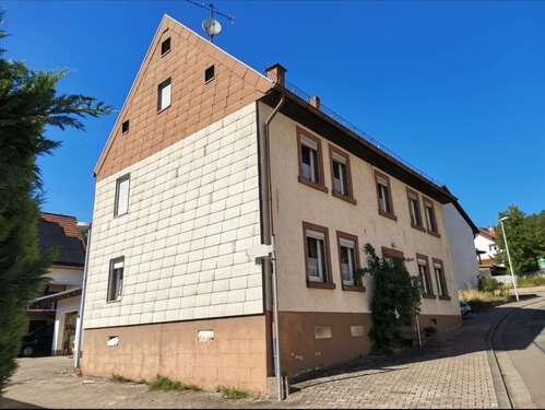 Foto - Haus zum Kaufen in Krickenbach 149.000,00 € 140 m²