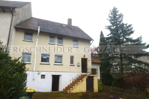 Foto - Haus zum Kaufen in Hessisch Lichtenau 65.000,00 € 122 m²