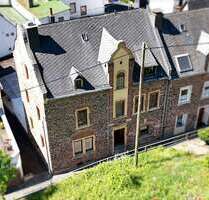 Haus zum Kaufen in Zell (Mosel) 215.000,00 € 215 m²