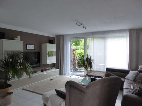 Foto - Haus zum Mieten in Riedstadt 1.500,00 € 130 m²