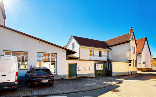 Foto - Haus zum Kaufen in Wallertheim 568.000,00 € 256 m²