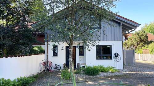 Foto - Haus zum Kaufen in Baldham 1.199.000,00 € 132.1 m²