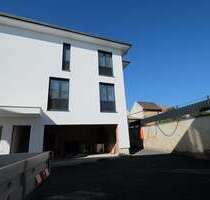 Haus zum Mieten in Offstein 2.100,00 € 190 m²