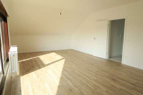 Foto - Wohnung zum Mieten in Leimersheim 740,00 € 85 m²