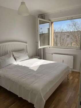 Foto - Wohnung zum Mieten in Lindenthal 720,00 € 42 m²