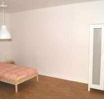 WG-Zimmer in Hamburg 630,00 € 18 m²